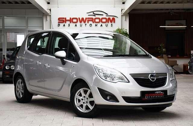 Gebraucht Opel Meriva Edition 101 PS (74 kW) 2010 Silber Van / Kleinbus