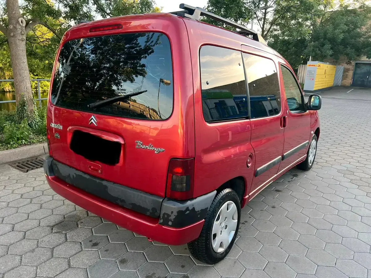Gebraucht Citroën Berlingo 75 PS (55 kW) 2005 Rot Van / Kleinbus