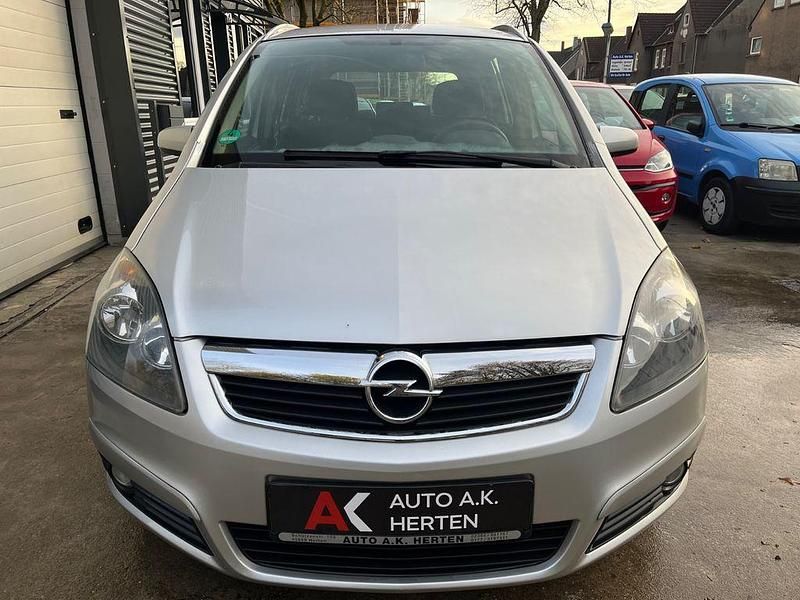 Gebraucht Opel Zafira Edition 105 PS (77 kW) 2007 Silber Van / Kleinbus