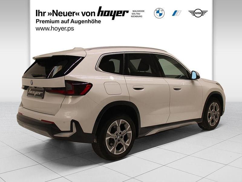 Gebraucht BMW X1 xLine 163 PS (119 kW) 2023 Alpinweiß uni SUV