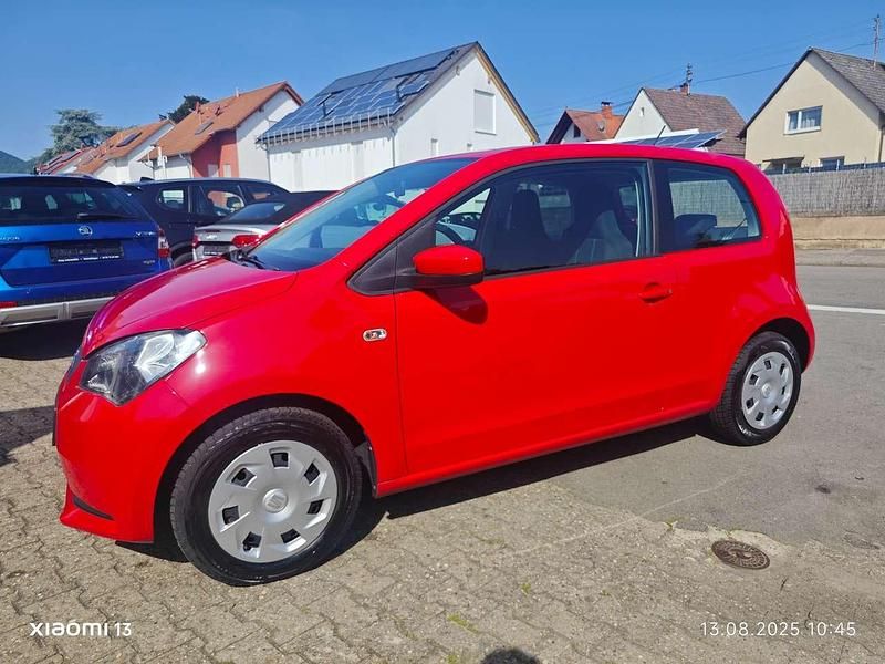 Tornado rot Gebraucht 2015 Seat Mii Style Kleinwagen | 5.295 € (Fairer Preis) - Bild 1/4