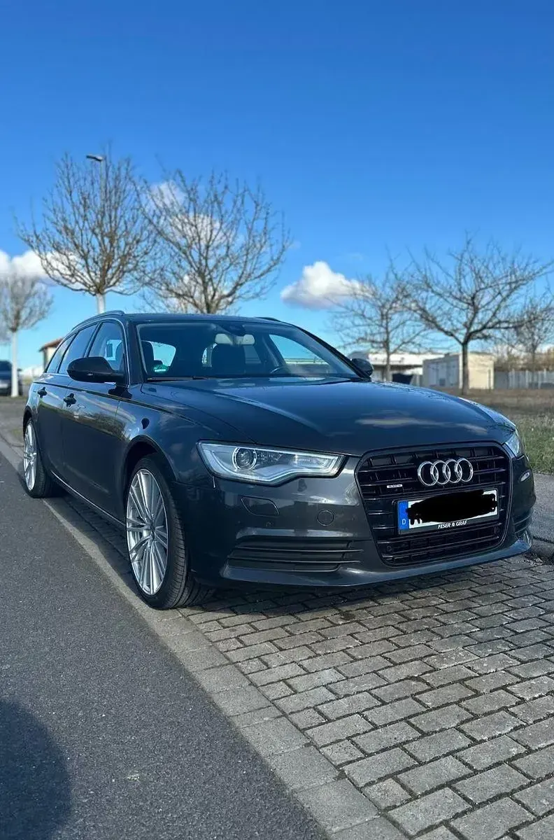 Używany Audi A6 Performance 245 KM (180 kW) 2011 Czarny Sedan/Limuzyna