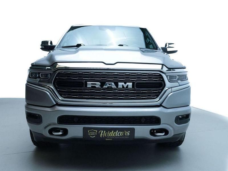 Gebraucht Dodge Ram Limited 401 PS (294 kW) 2020 Silber Abholung