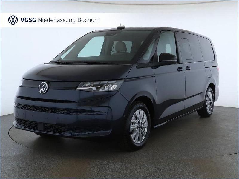 Second-hand VW Multivan Basis 204 CP (150 kW) 2025 Albastru Monovolum