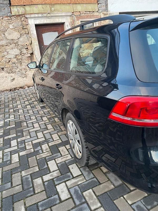 Gebraucht VW Passat 140 PS (102 kW) 2014 Schwarz Kombi