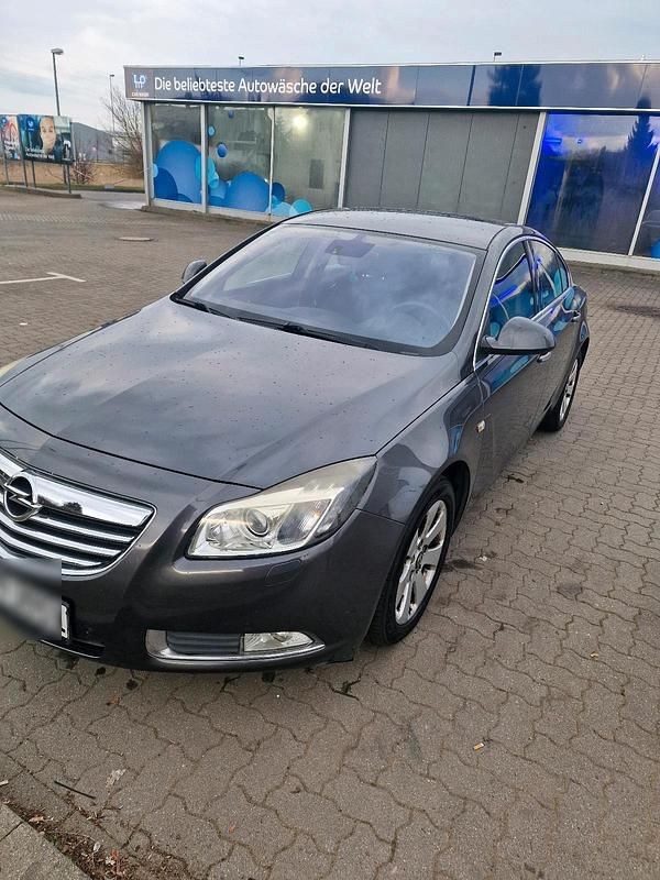 Andere farben Gebraucht 2009 Opel Insignia Limousine | 3.400 € (Guter Preis) - Bild 1/4
