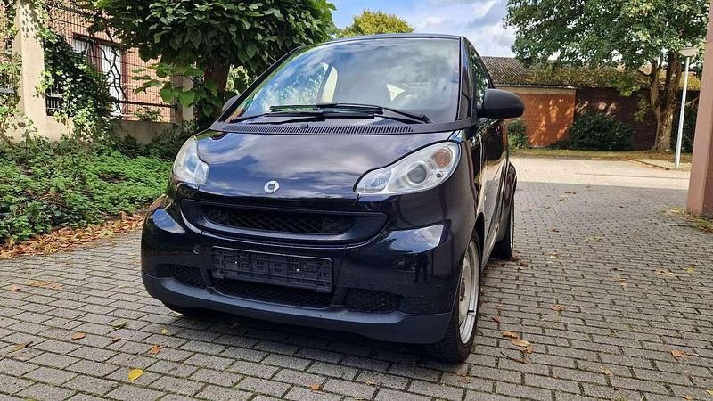 Schwarz Gebraucht 2007 Smart ForTwo Coupé Pure Coupé | 2.650 € (Guter Preis) - Bild 1/4