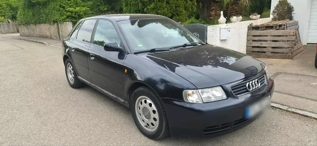 Gebraucht Audi A3 Basis 101 PS (74 kW) 1999 Blau Kleinwagen