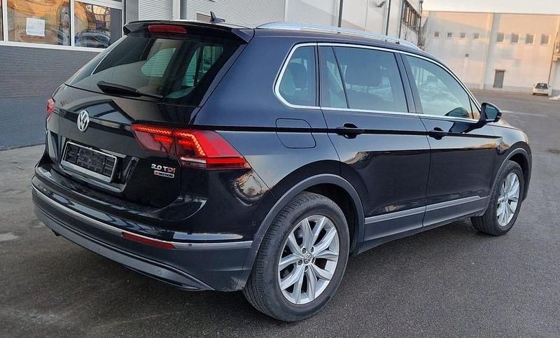 Gebraucht VW Tiguan Highline 190 PS (139 kW) 2016 Schwarz SUV