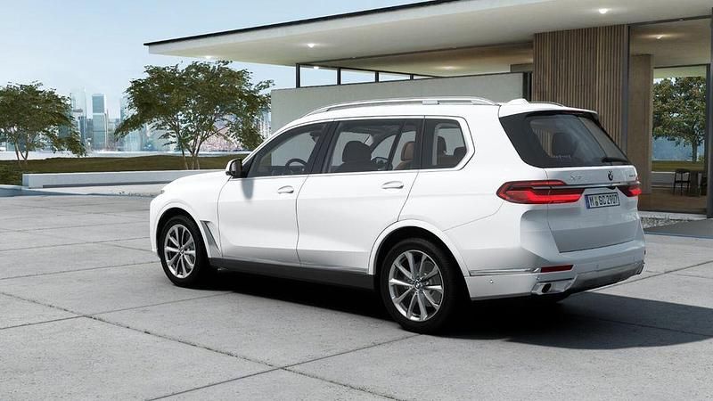 Neu BMW X7 381 PS (280 kW) 2026 Alpinweis uni SUV