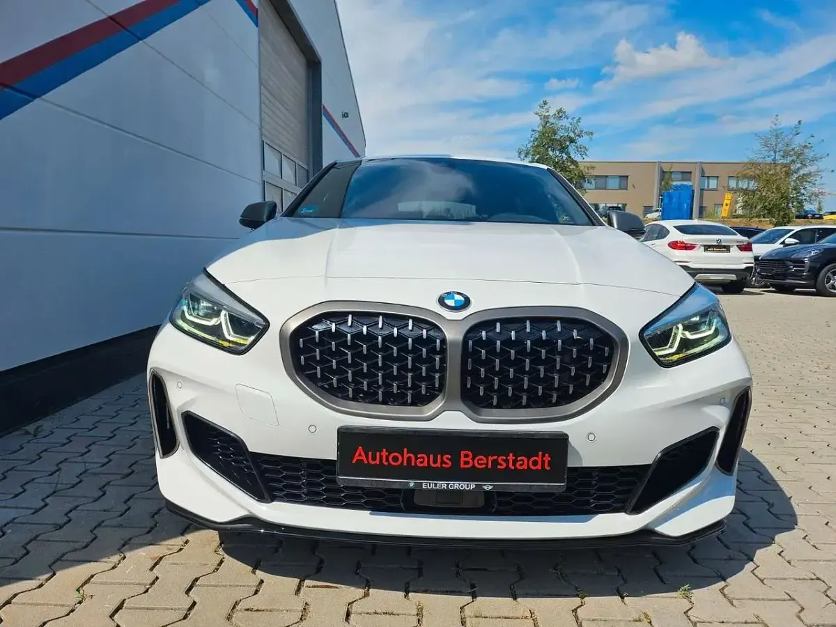 Gebraucht BMW 135 306 PS (225 kW) 2020 Alpinweiss iii Kleinwagen