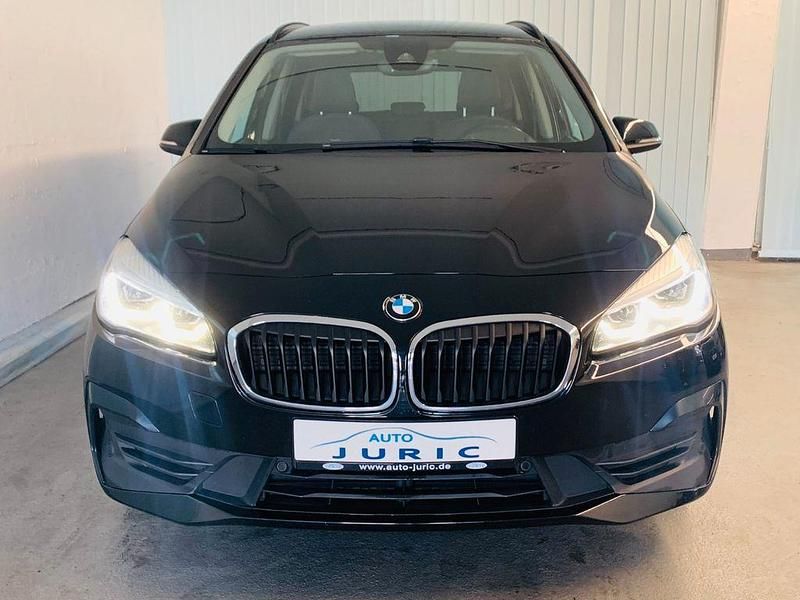 Gebraucht BMW 218 Advantage 150 PS (110 kW) 2019 Schwarz Van / Kleinbus