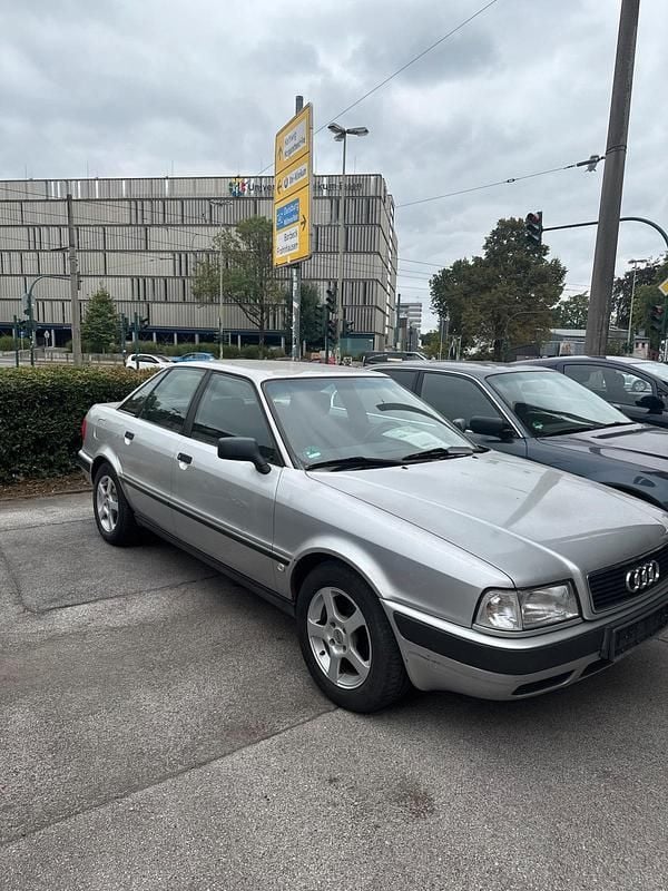 Silber Gebraucht 1992 Audi 80 Limousine | 1.850 € - Bild 1/4