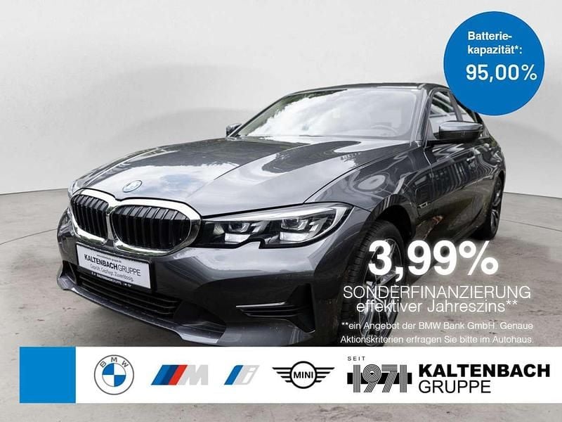 Grau Gebraucht 2022 BMW 320e Sport Line Limousine | 25.690 € (Guter Preis) - Bild 1/2