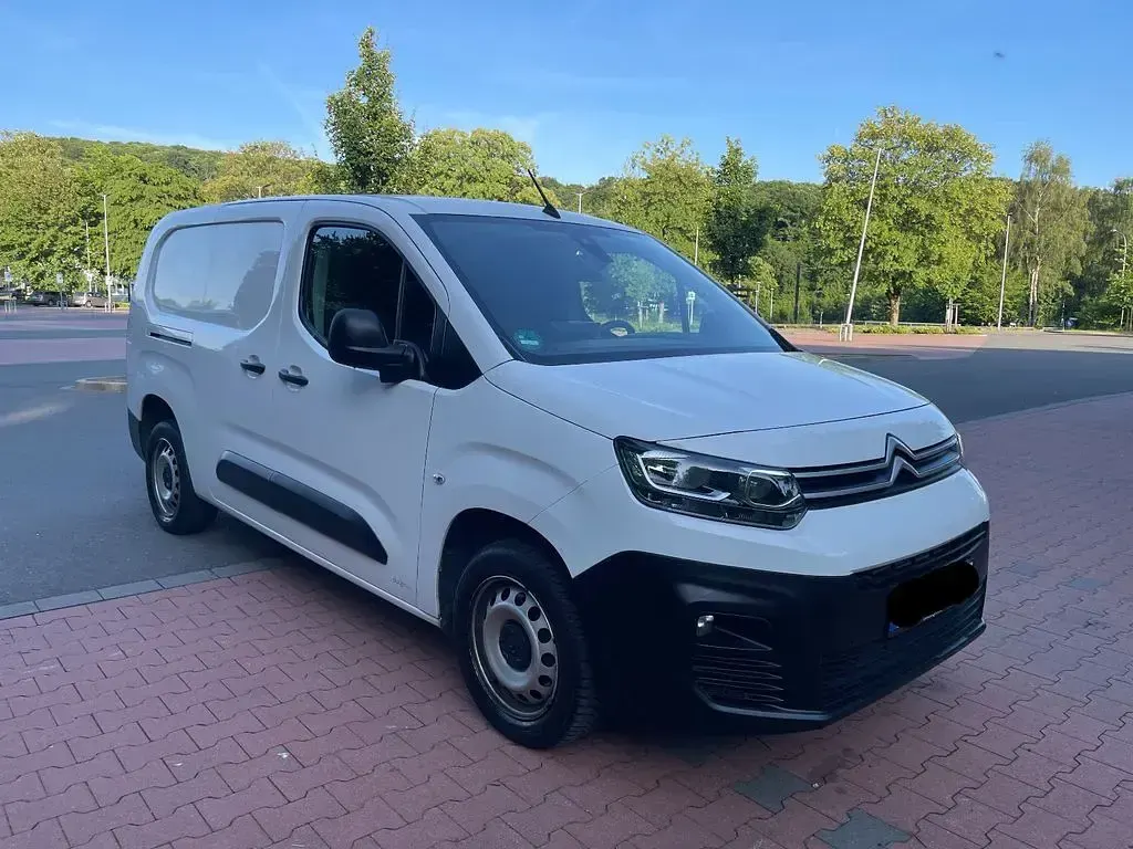 Gebraucht Citroën Berlingo 131 PS (96 kW) 2019 Weiß Van / Kleinbus