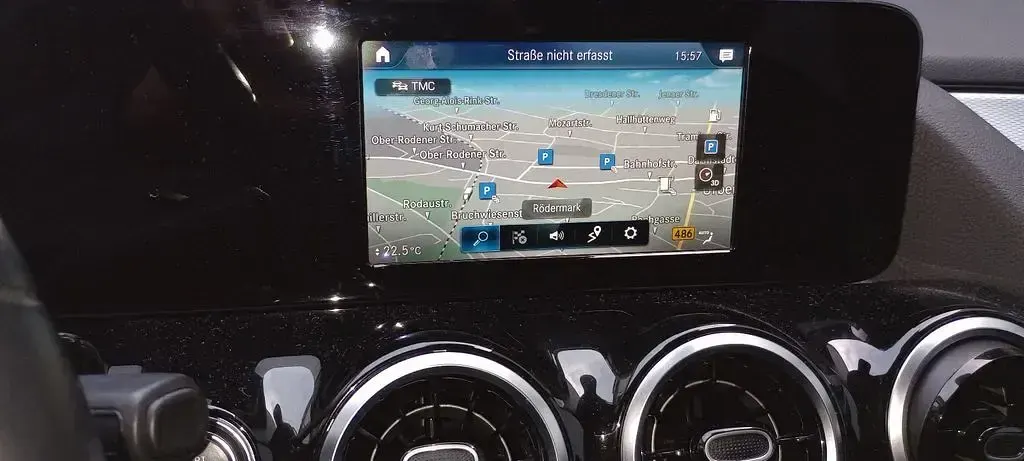 Gebraucht Mercedes B200 163 PS (119 kW) 2019 Schwarz Kleinwagen