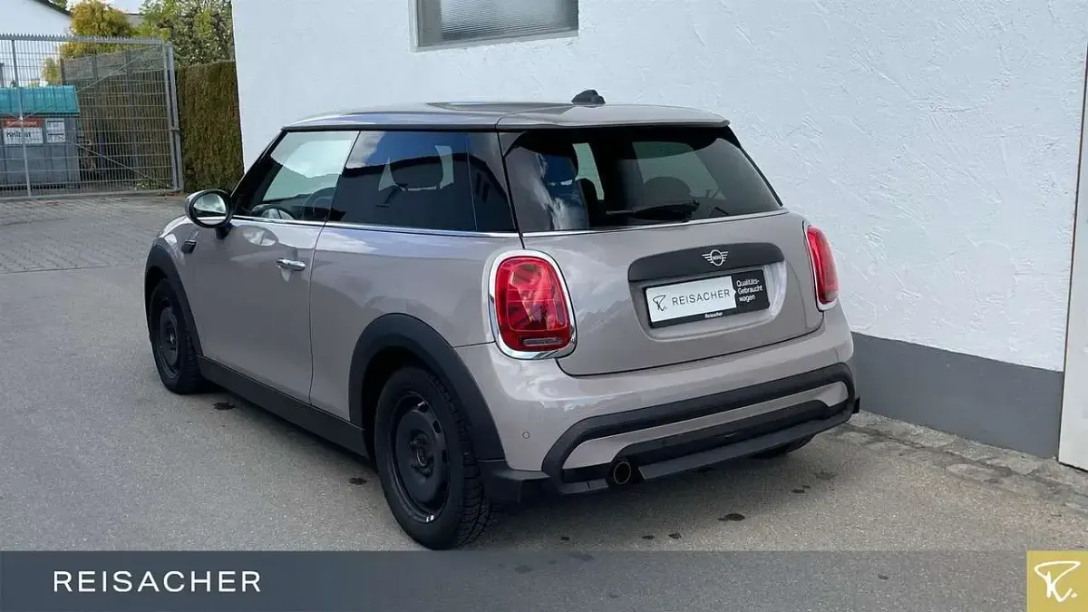 Brugt Mini ONE Classic 102 HK (75 kW) 2022 Grå Hatchback