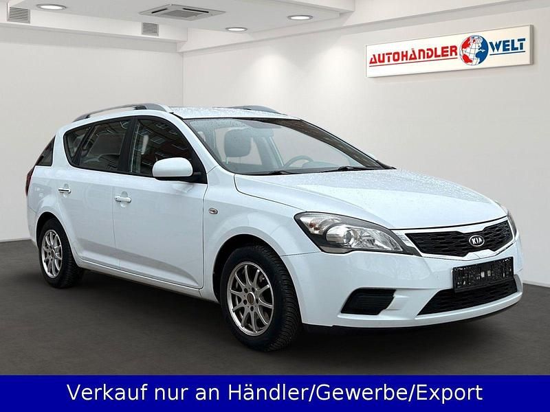 Gebraucht Kia Ceed 90 PS (66 kW) 2011 Weiß Kleinwagen