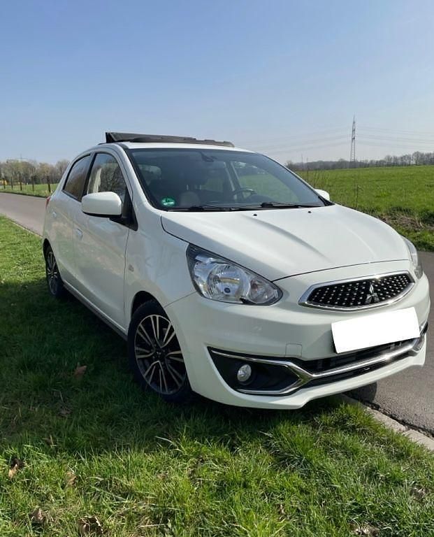 Gebraucht Mitsubishi Space Star Edition 80 PS (58 kW) 2017 Weiß Kleinwagen