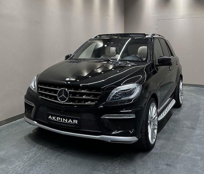 Gebraucht Mercedes ML63 AMG AMG 557 PS (409 kW) 2013 Schwarz SUV