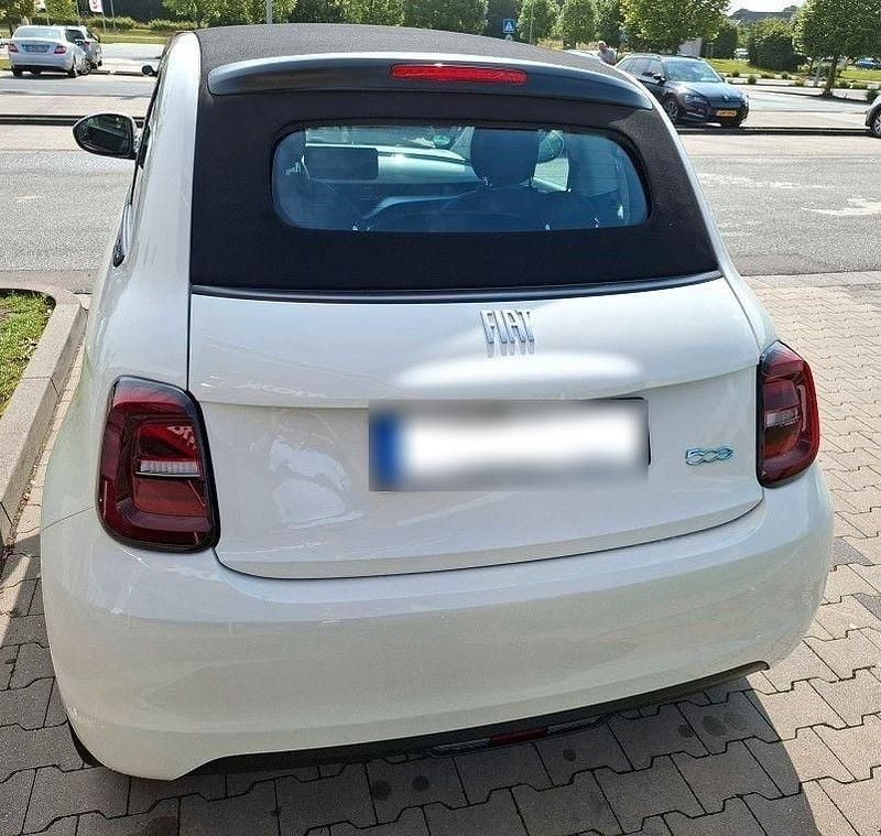 Gebraucht Fiat 500e Icon 86 kW (118 PS) 2022 Weiß Cabrio