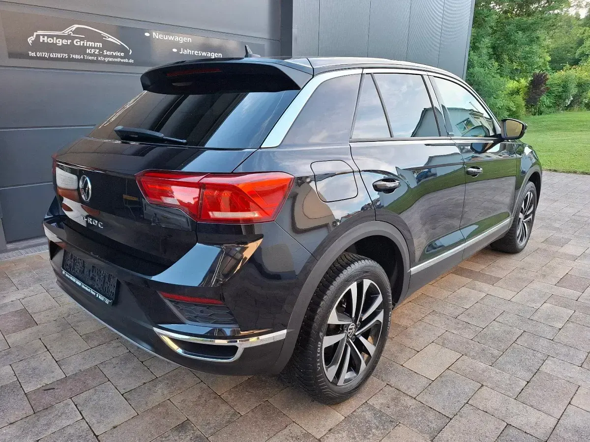 Gebraucht VW T-Roc United 150 PS (110 kW) 2021 Schwarz SUV