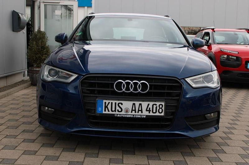Gebraucht Audi A3 S-Line 122 PS (89 kW) 2013 Blau Limousine