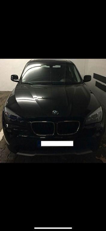 Gebraucht BMW X1 150 PS (110 kW) 2010 Schwarz SUV