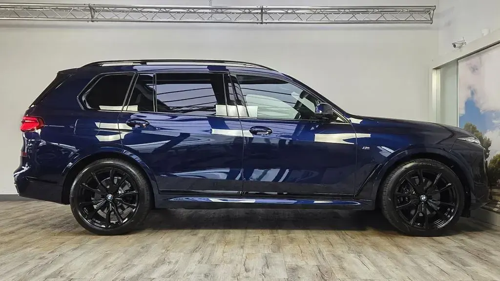 Gebraucht BMW X7 M Sport 352 PS (258 kW) 2025 (0c3z) tansanitblau ii metalli SUV