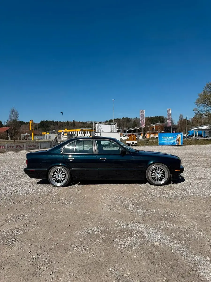 Gebraucht BMW 520 150 PS (110 kW) 1995 Andere farben Limousine