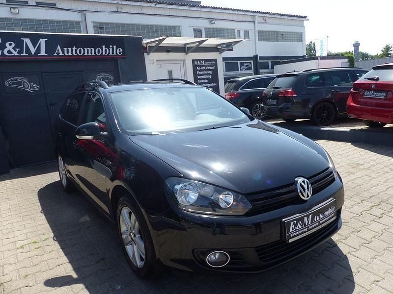Gebraucht VW Golf VI Match 140 PS (102 kW) 2013 Schwarz Kleinwagen