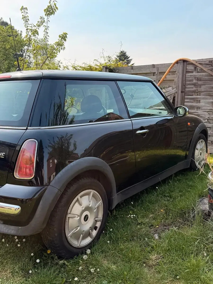 Gebraucht Mini Cooper Coupé 90 PS (66 kW) 2003 Schwarz Coupé