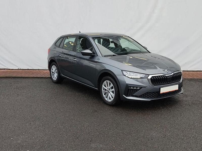 Gebraucht Skoda Scala Selection 116 PS (85 kW) 2024 Grau Kleinwagen