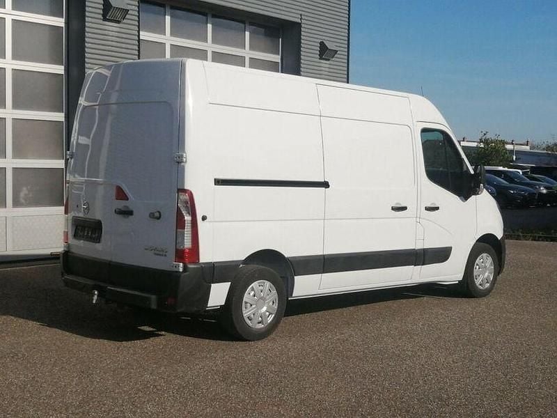 Gebraucht Opel Movano 150 PS (110 kW) 2021 Weiss Van