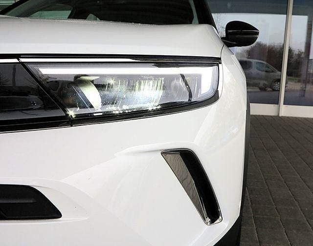 Gebraucht Opel Mokka 131 PS (96 kW) 2021 Jade weiss/arktis weiss SUV