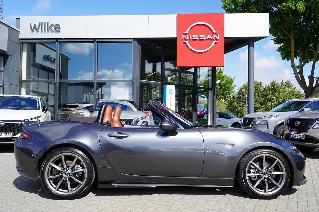 Gebraucht Mazda MX5 Kazari 184 PS (135 kW) 2023 Machine gray Cabrio