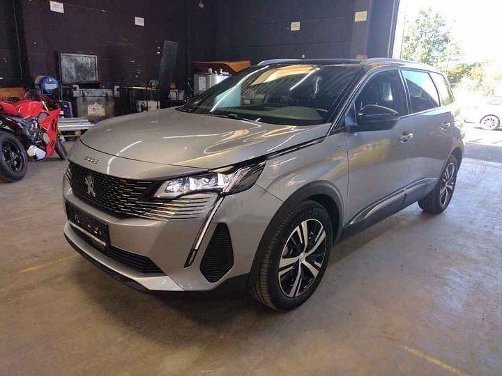 Lack grau artense/metallic kla Gebraucht 2024 Peugeot 5008 GT Van / Kleinbus | 30.270 € (Fairer Preis) - Bild 1/4