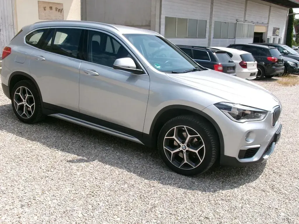 Gebraucht BMW X1 xLine 150 PS (110 kW) 2016 Silber SUV