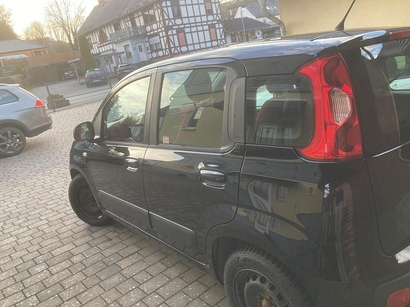 Gebraucht Fiat Panda Lounge 69 PS (50 kW) 2015 Schwarz Kleinwagen