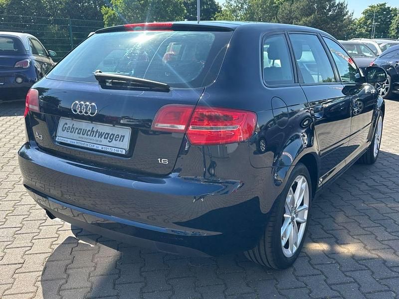 Gebraucht Audi A3 Ambition 102 PS (75 kW) 2009 Blau Limousine