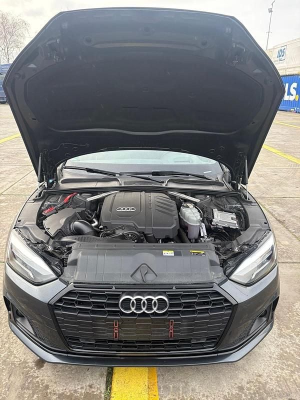 Gebraucht Audi A5 Ambiente 204 PS (150 kW) 2020 Grau Coupé