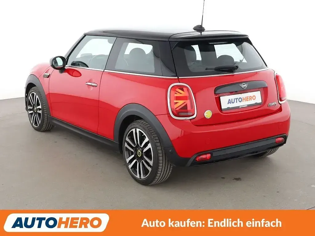 Gebraucht Mini Cooper SE Classic 135 kW (184 PS) 2021 Rot Kleinwagen
