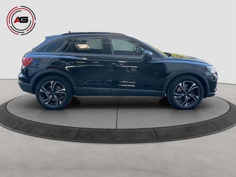 Gebraucht Audi Q3 Ambiente 190 PS (139 kW) 2019 Schwarz SUV