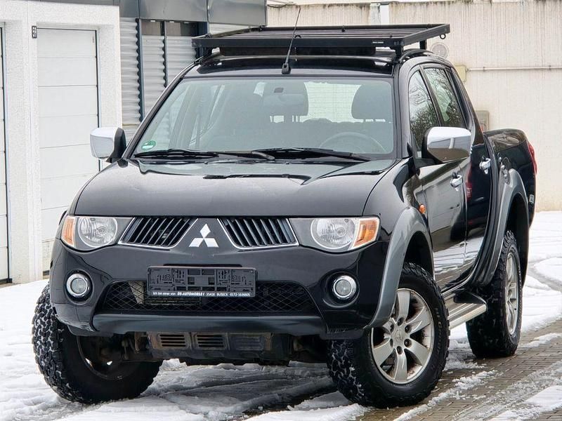Gebraucht Mitsubishi L200 Intense 136 PS (100 kW) 2006 Schwarz Abholung