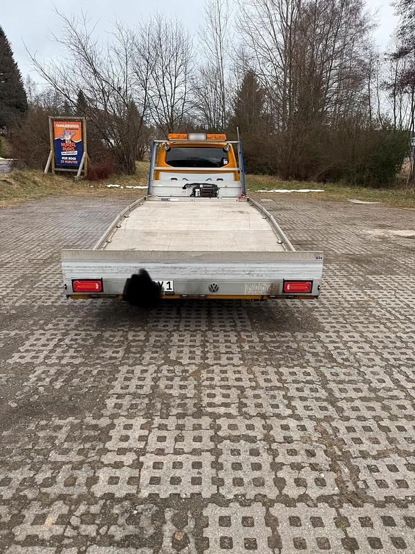 Gebraucht VW T5 130 PS (95 kW) 2004 Orange Van