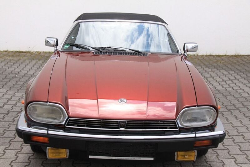 Rot Gebraucht 1990 Jaguar XJS Cabrio | 49.999 € - Bild 1/4