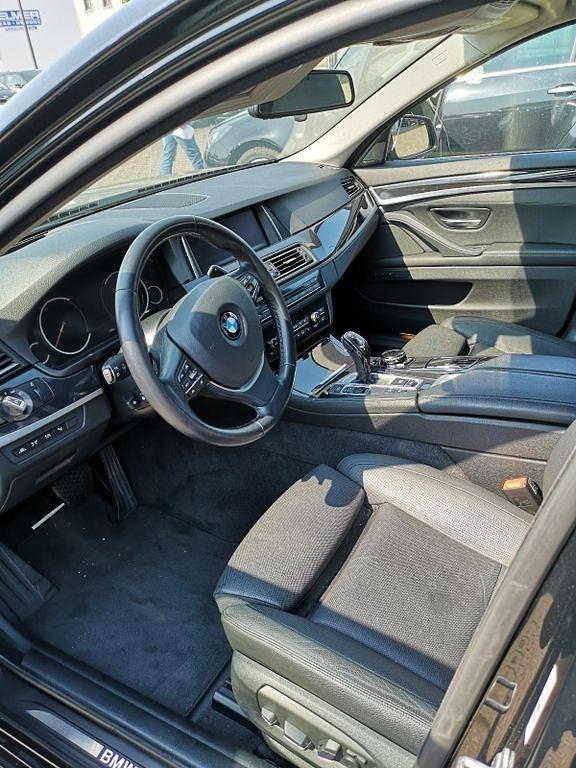 Gebraucht BMW 530 Luxury Line 258 PS (189 kW) 2016 Schwarz Kombi