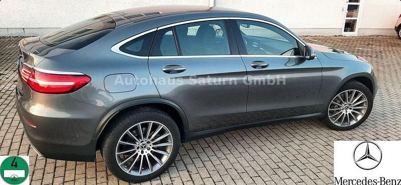 Gebraucht Mercedes GLC250 AMG line 211 PS (155 kW) 2017 Grau Coupé