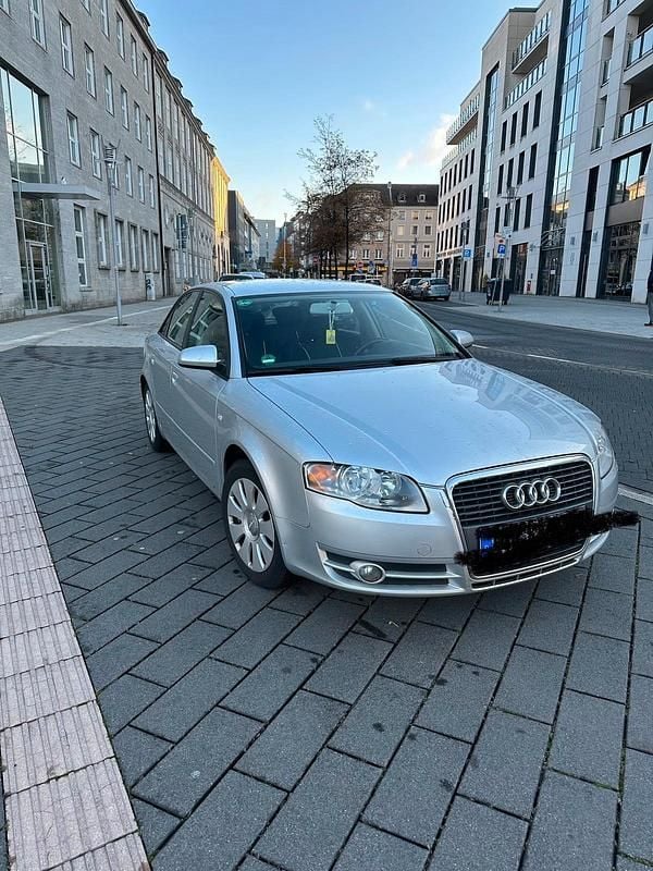 Gebraucht Audi A4 130 PS (95 kW) 2007 Grau Limousine