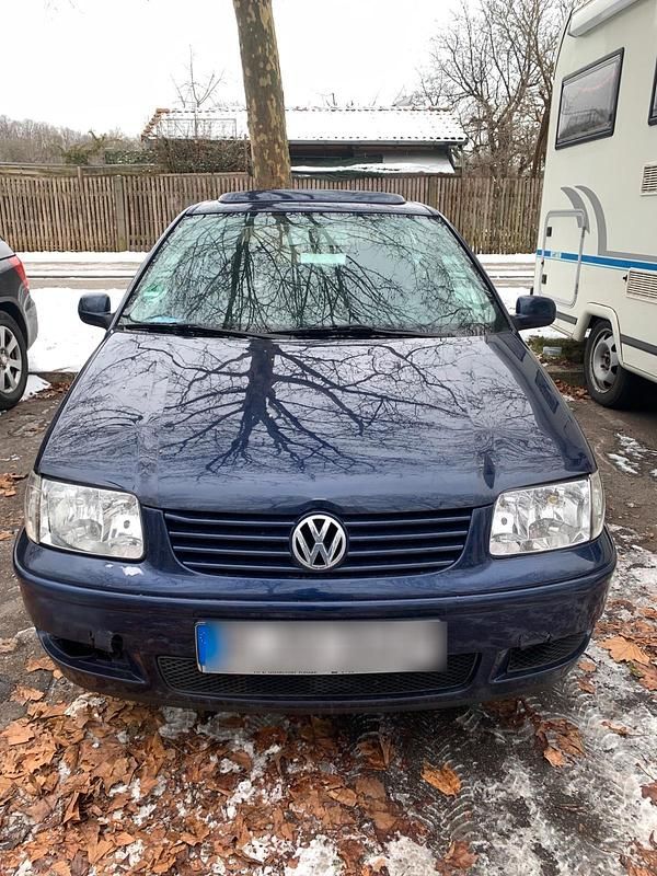 Blau Gebraucht 2001 VW Polo Coupé | 1.000 € - Bild 1/4